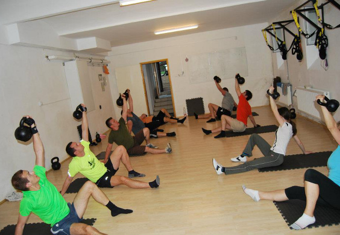 Ez nem is jóga kép, hanem kettlebell